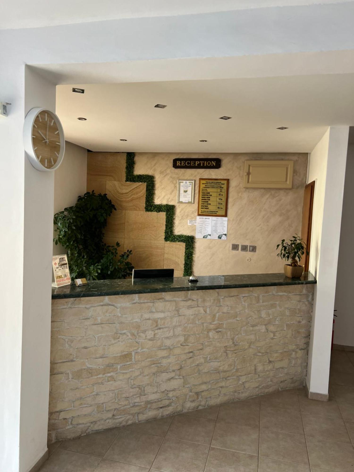 Family Hotel Milev Sveti Vlas Luaran gambar