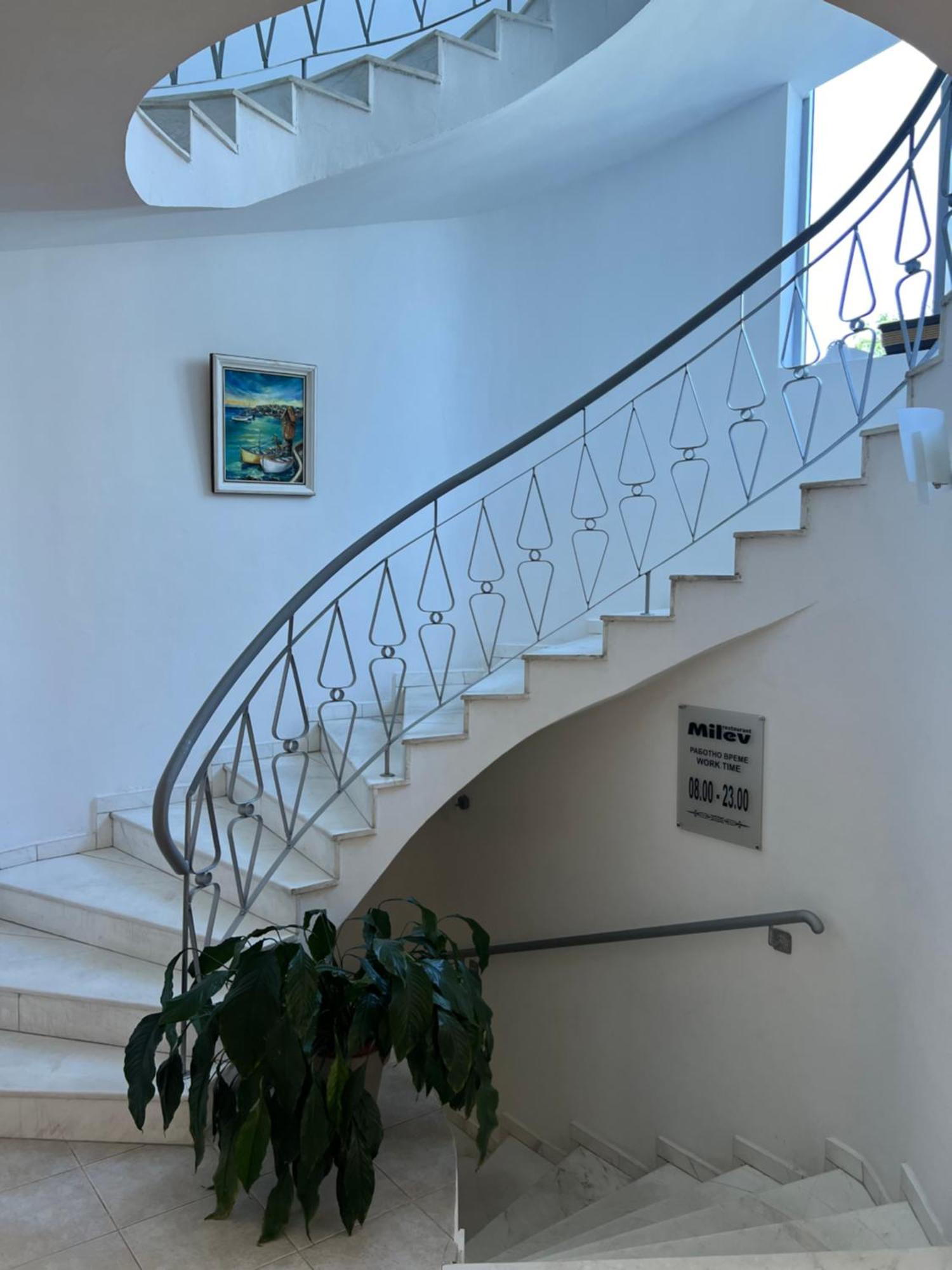 Family Hotel Milev Sveti Vlas Luaran gambar