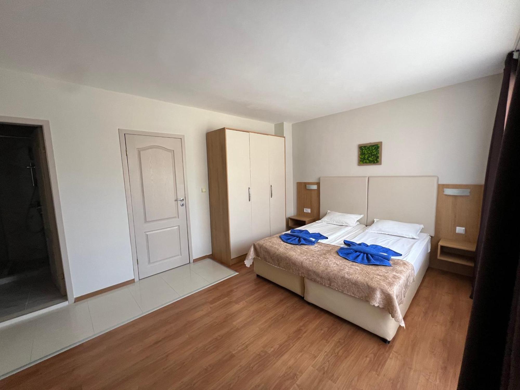 Family Hotel Milev Sveti Vlas Luaran gambar