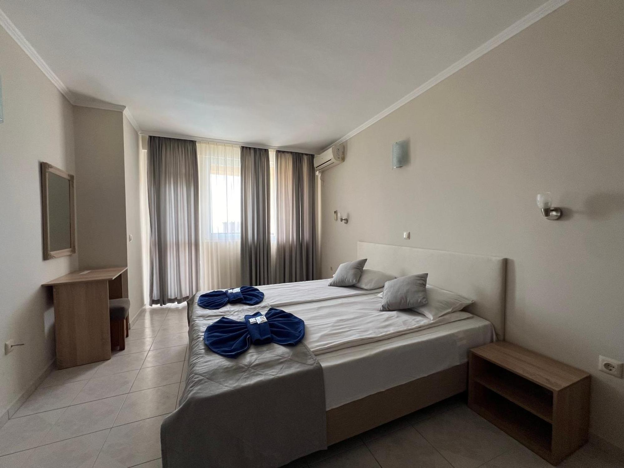 Family Hotel Milev Sveti Vlas Luaran gambar