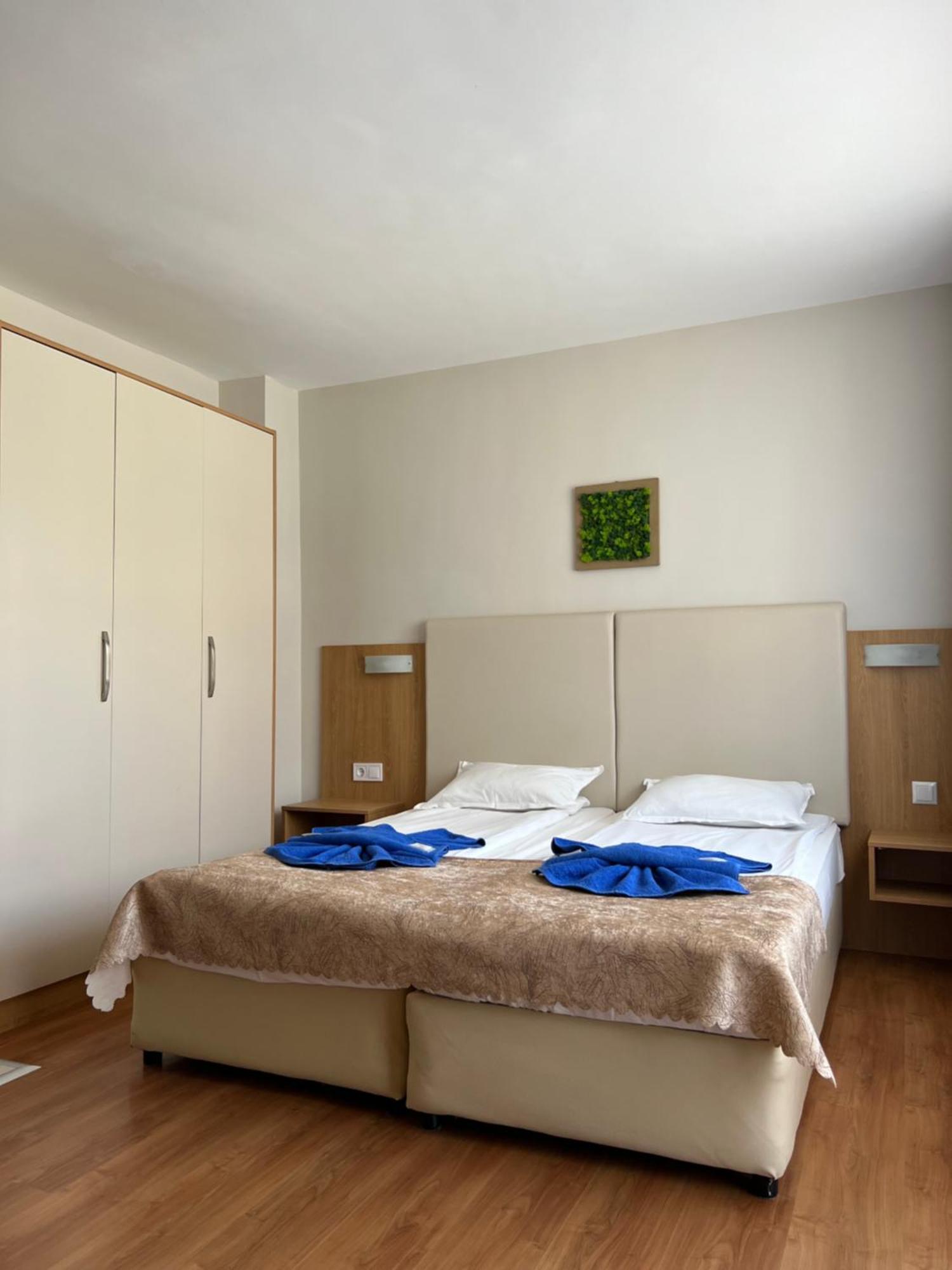 Family Hotel Milev Sveti Vlas Luaran gambar