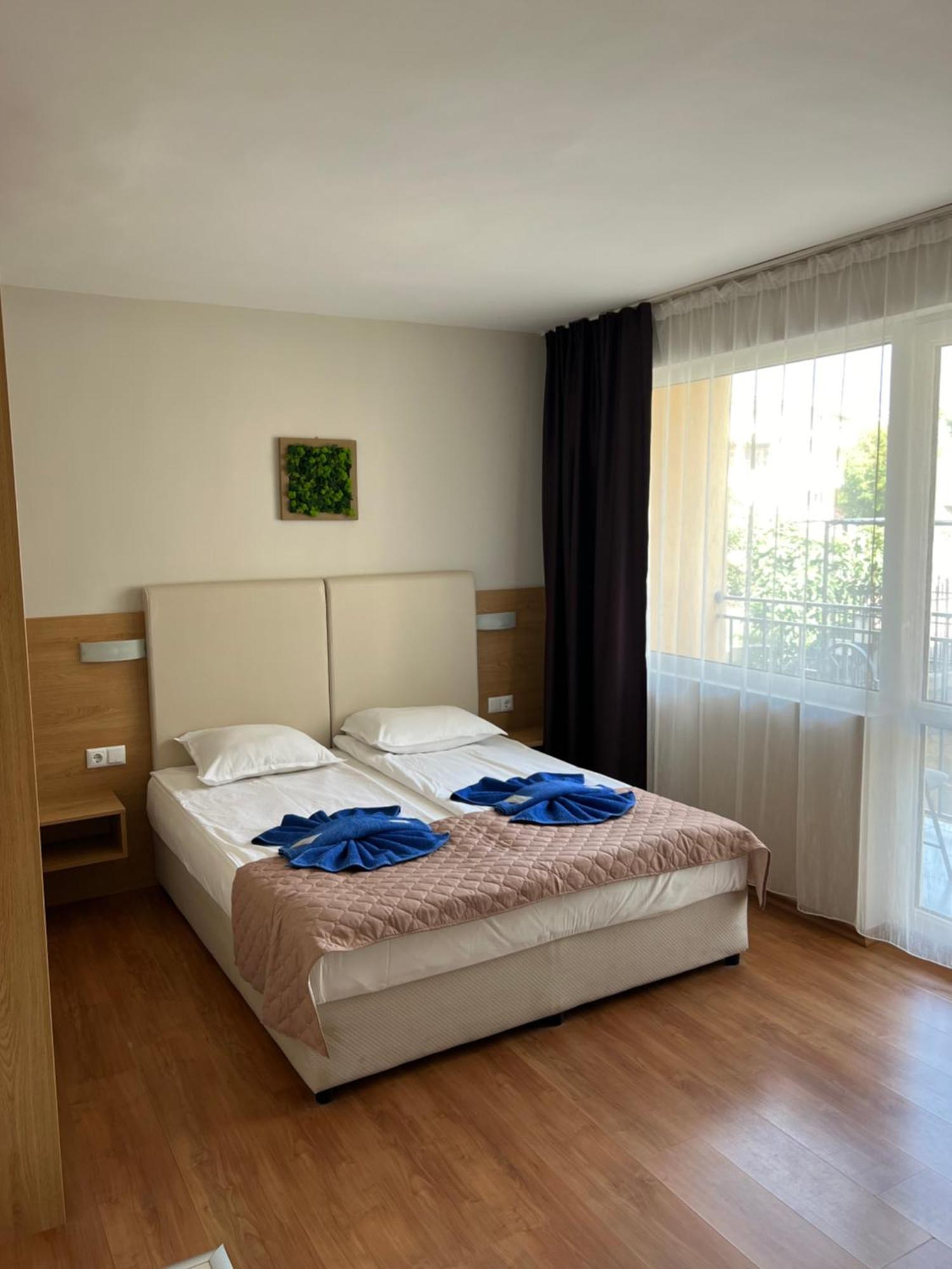 Family Hotel Milev Sveti Vlas Luaran gambar