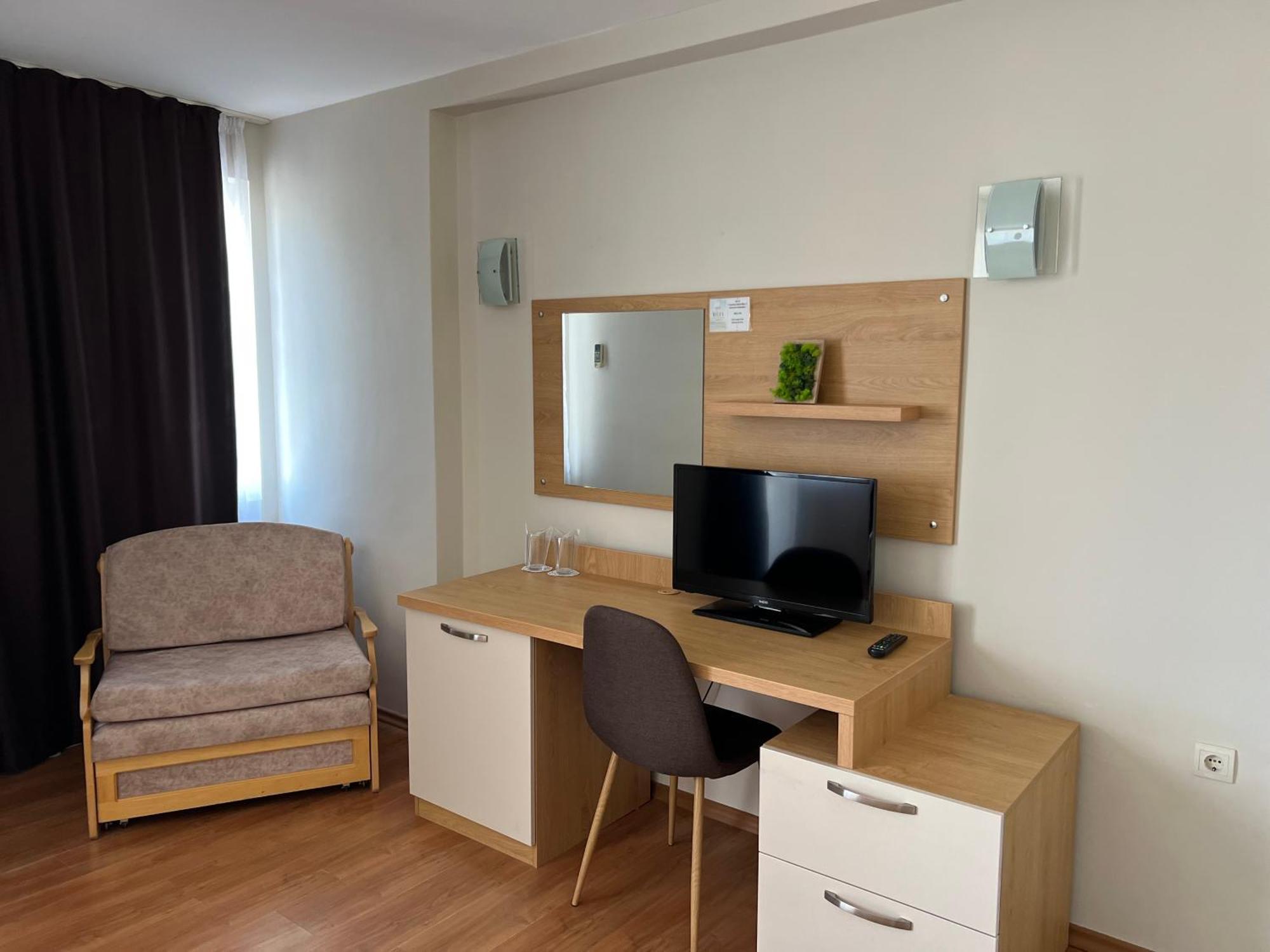 Family Hotel Milev Sveti Vlas Luaran gambar