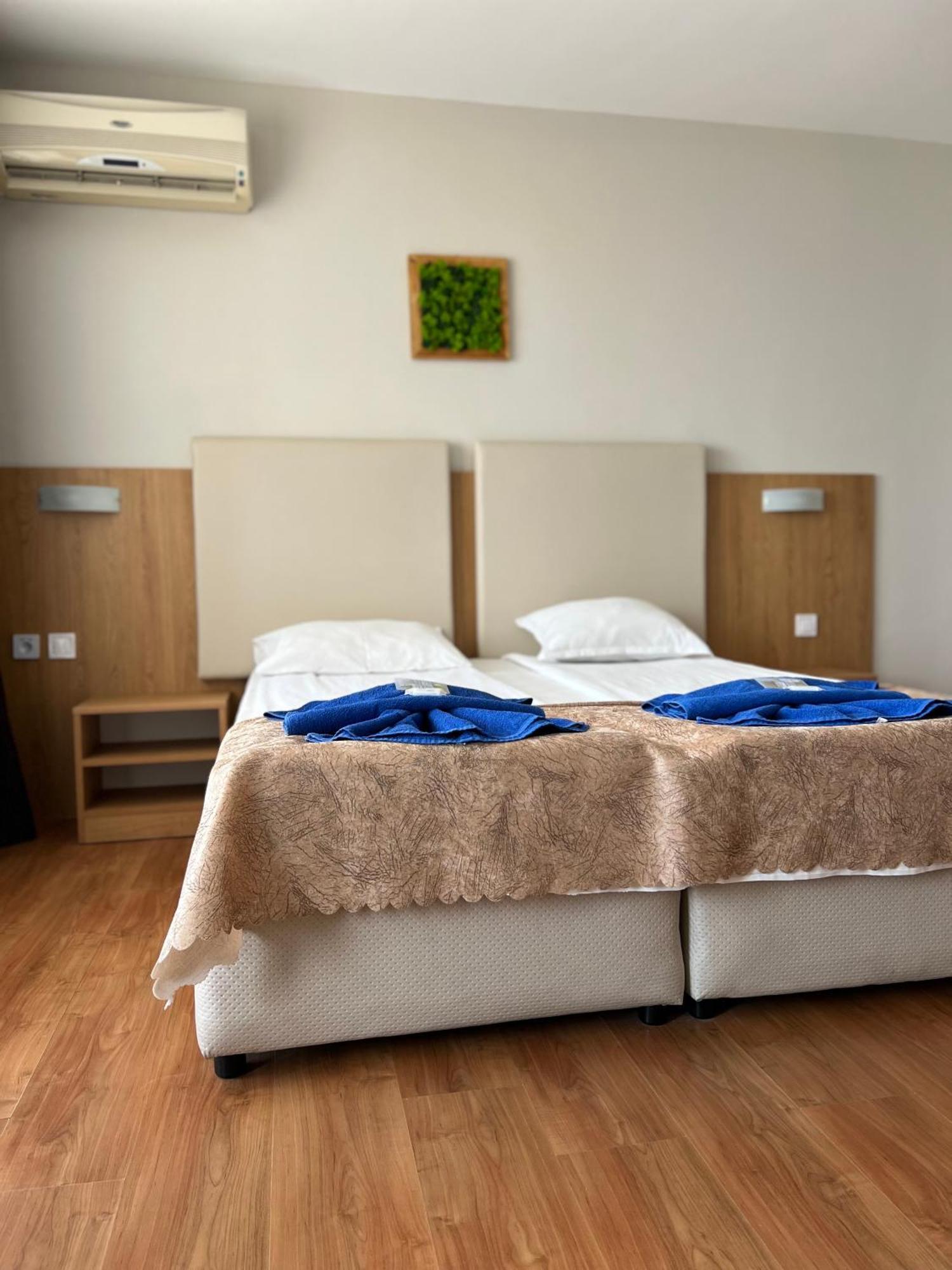 Family Hotel Milev Sveti Vlas Luaran gambar